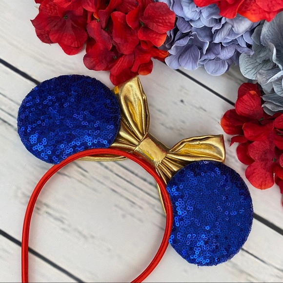 Minnie Mouse Wonder Woman Sequin Headband with Bow - Picture 8 of 10